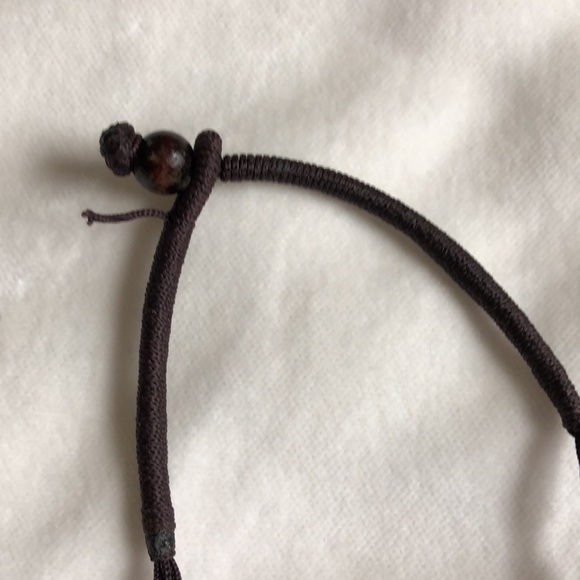 Multi color wooden disk necklace - Picture 3 of 6